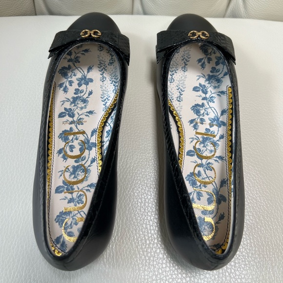 New in Box Gucci Black Leather Shoes Flats Ballerina 38 Python Bows - Picture 7 of 7